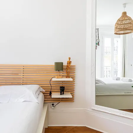 Guestready - Sejour Moderne Dans Le 11e Arr. Apartment *